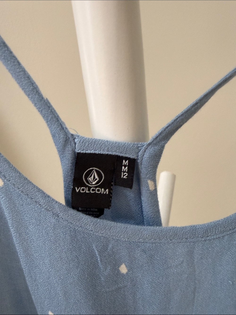Volcom Top - Picture 2 of 4